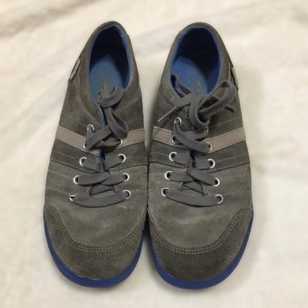 KEEN Kids Boy Girl Youth Sneakers shoes 4